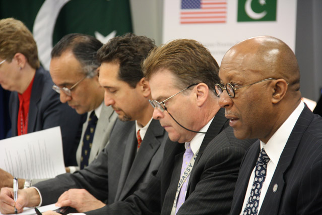 Pakistan Trade Meeting(Amb Ron Kirk)